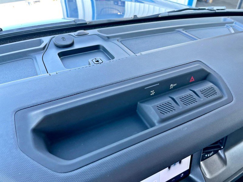 Used 2025 Ford Bronco Big Bend image 32