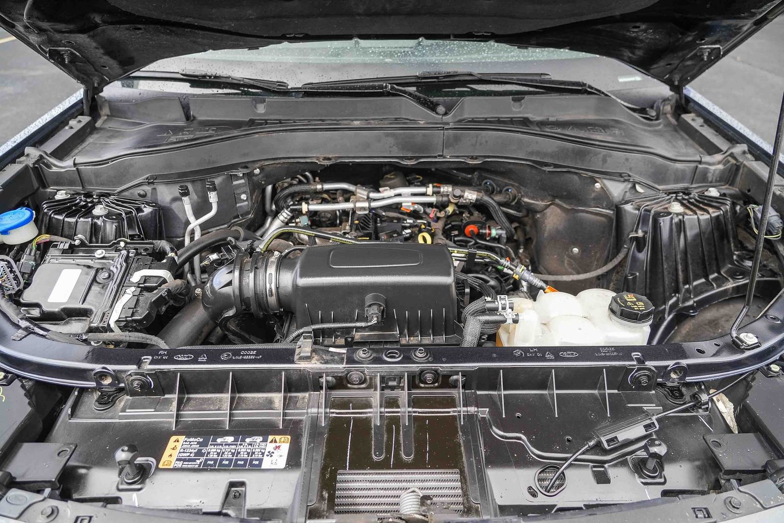 Certified 2021 Ford Explorer XLT w/ Equipment Group 202A RWD image 26