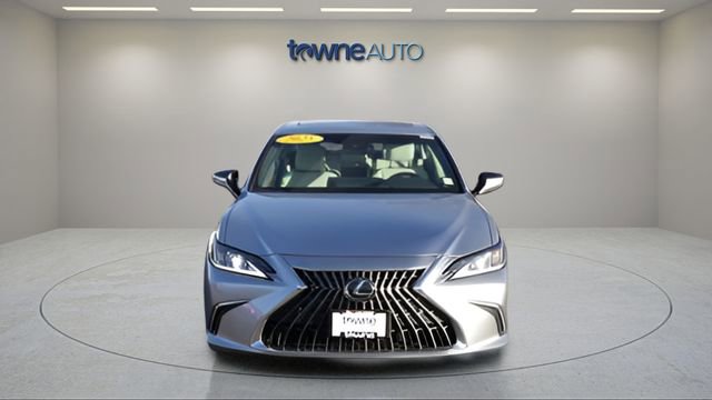 Used 2025 Lexus ES 300h w/ Premium Package image 35