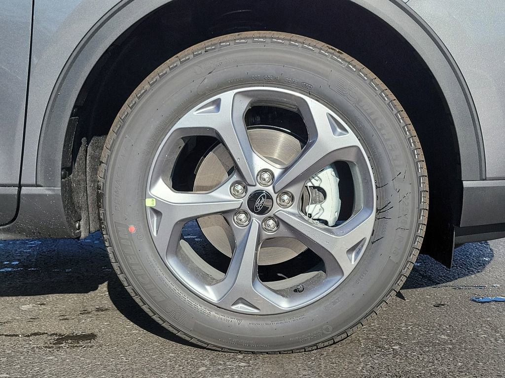 New 2026 Ford Escape ST-Line w/ Tech Pack #1 image 9