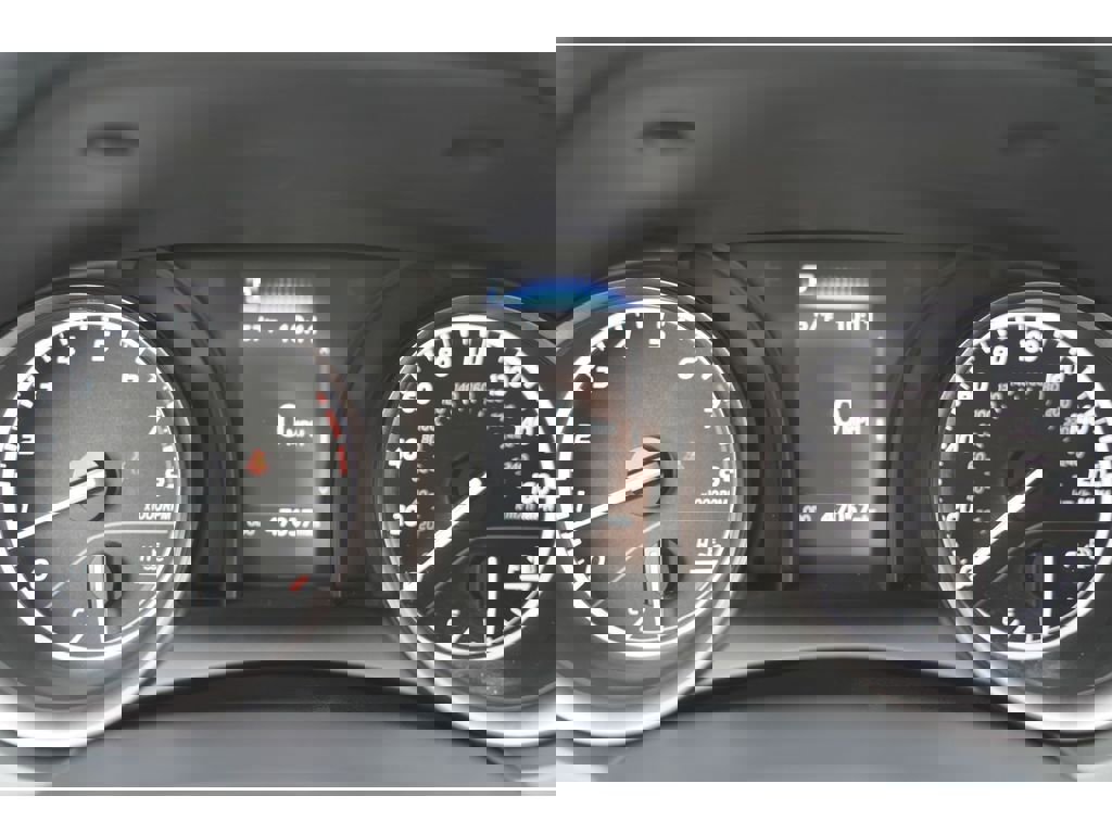 Used 2024 Toyota Camry SE image 15