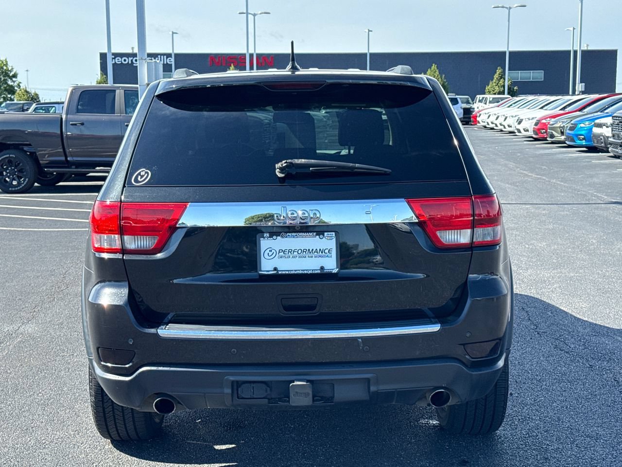 Used 2012 Jeep Grand Cherokee Overland AWD/4WD image 4