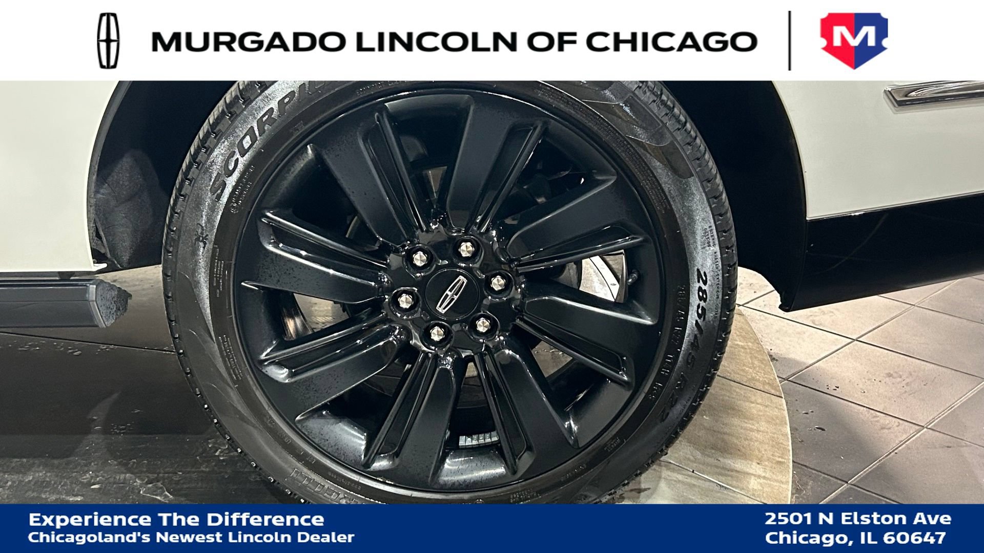 Certified 2024 Lincoln Navigator Reserve AWD/4WD image 21