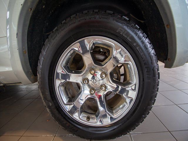 Used 2016 RAM 1500 Laramie image 25