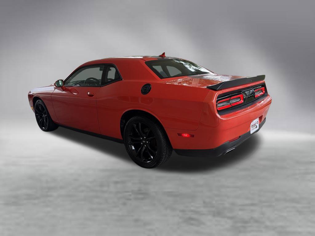 Used 2017 Dodge Challenger SXT w/ Blacktop Package RWD image 4