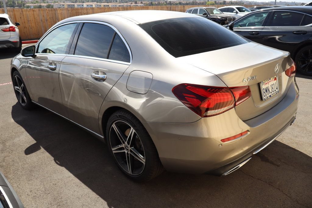 Used 2019 Mercedes-Benz A 220 image 4