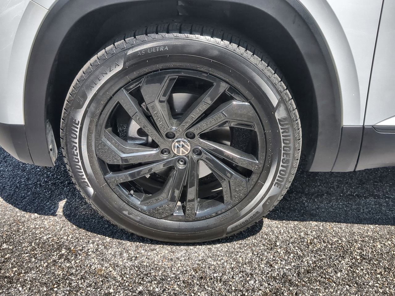 Used 2022 Volkswagen Atlas SE AWD/4WD image 32