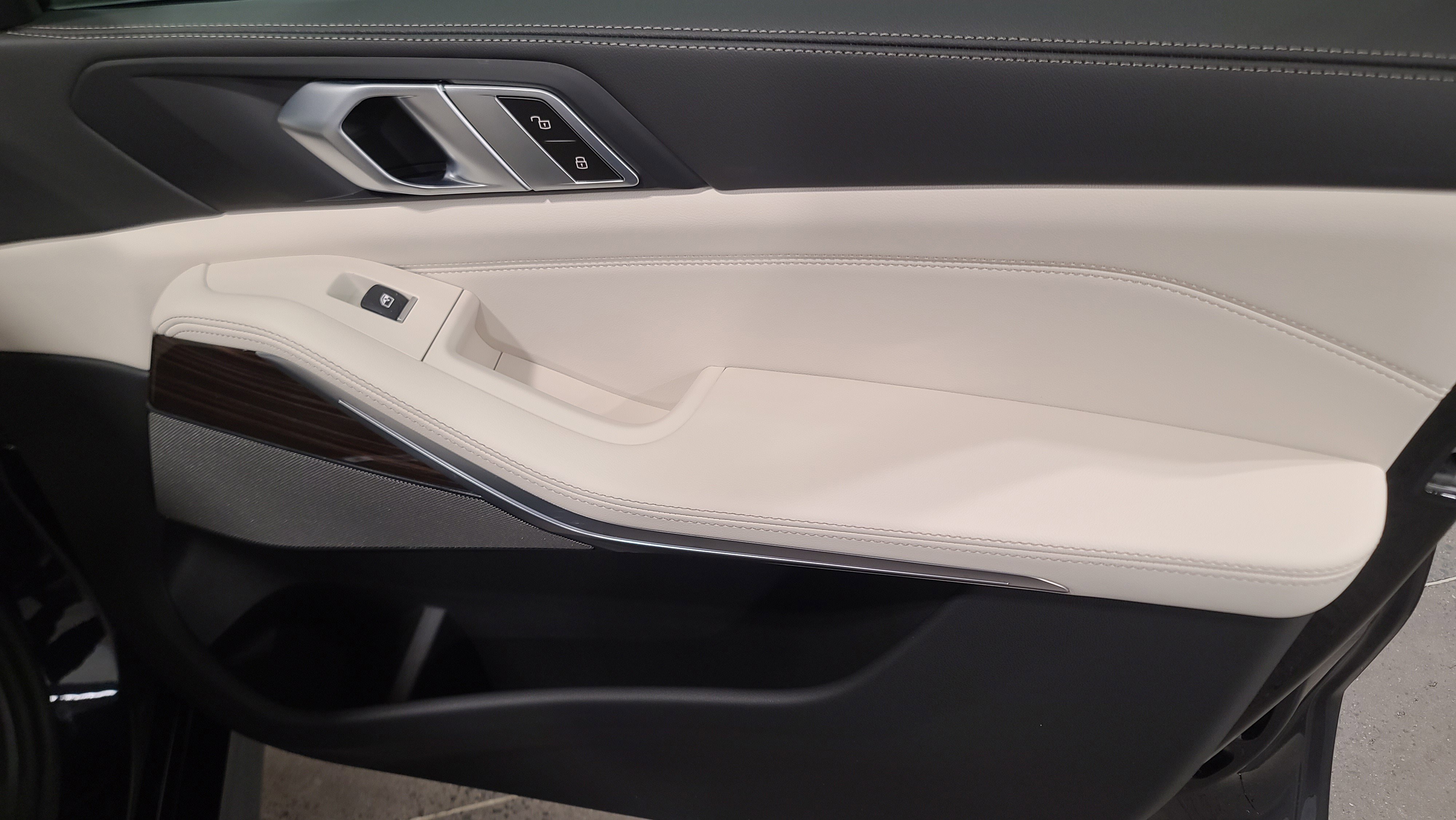 New 2026 BMW X5 xDrive40i w/ M Sport Package image 26