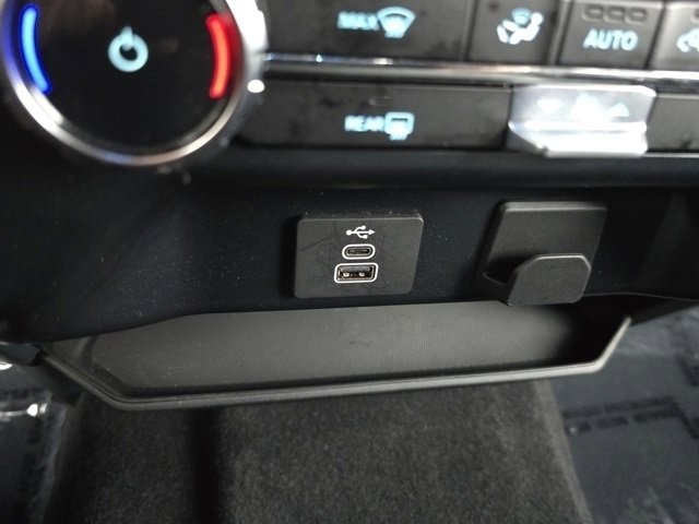 Used 2025 Ford F150 XLT w/ Equipment Group 301A Standard AWD/4WD image 17