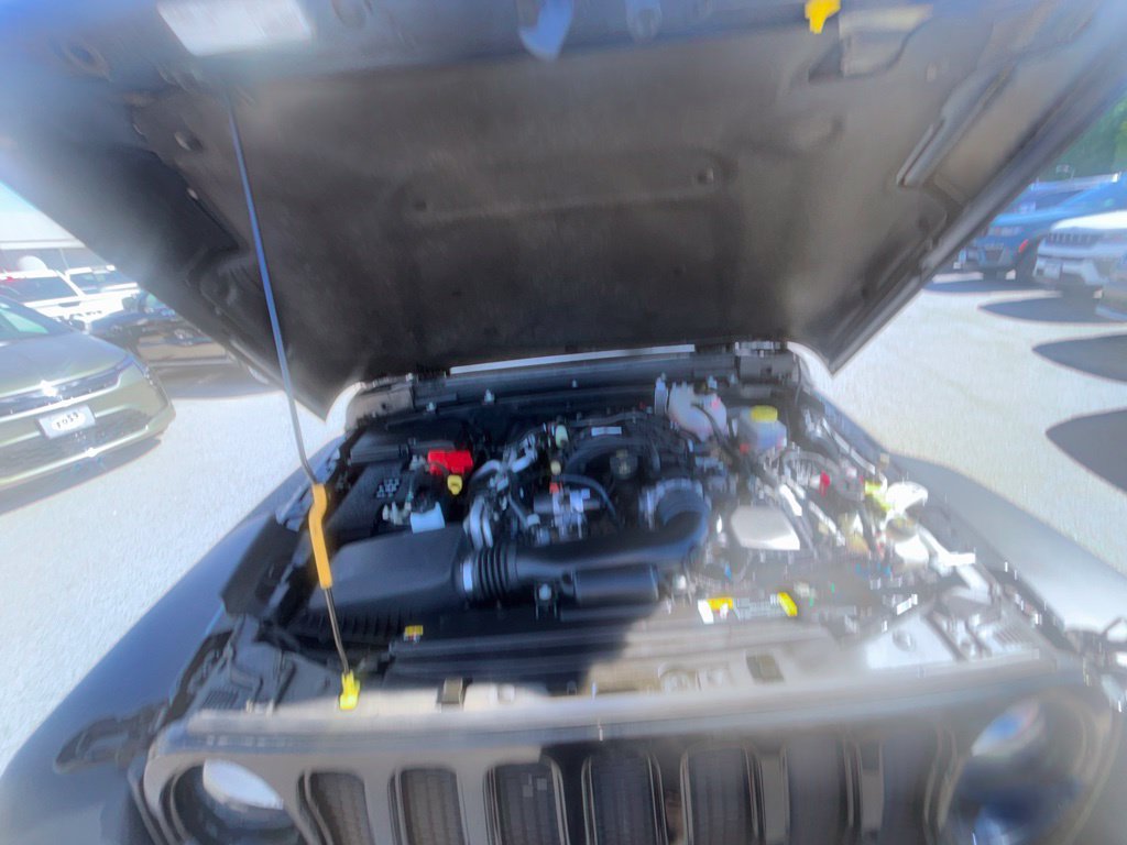Certified 2023 Jeep Wrangler Unlimited Sport w/ Sun And Sound Package AWD/4WD image 26
