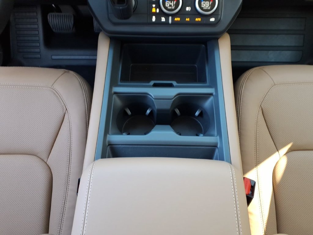 New 2026 Land Rover Defender 110 S AWD/4WD image 21