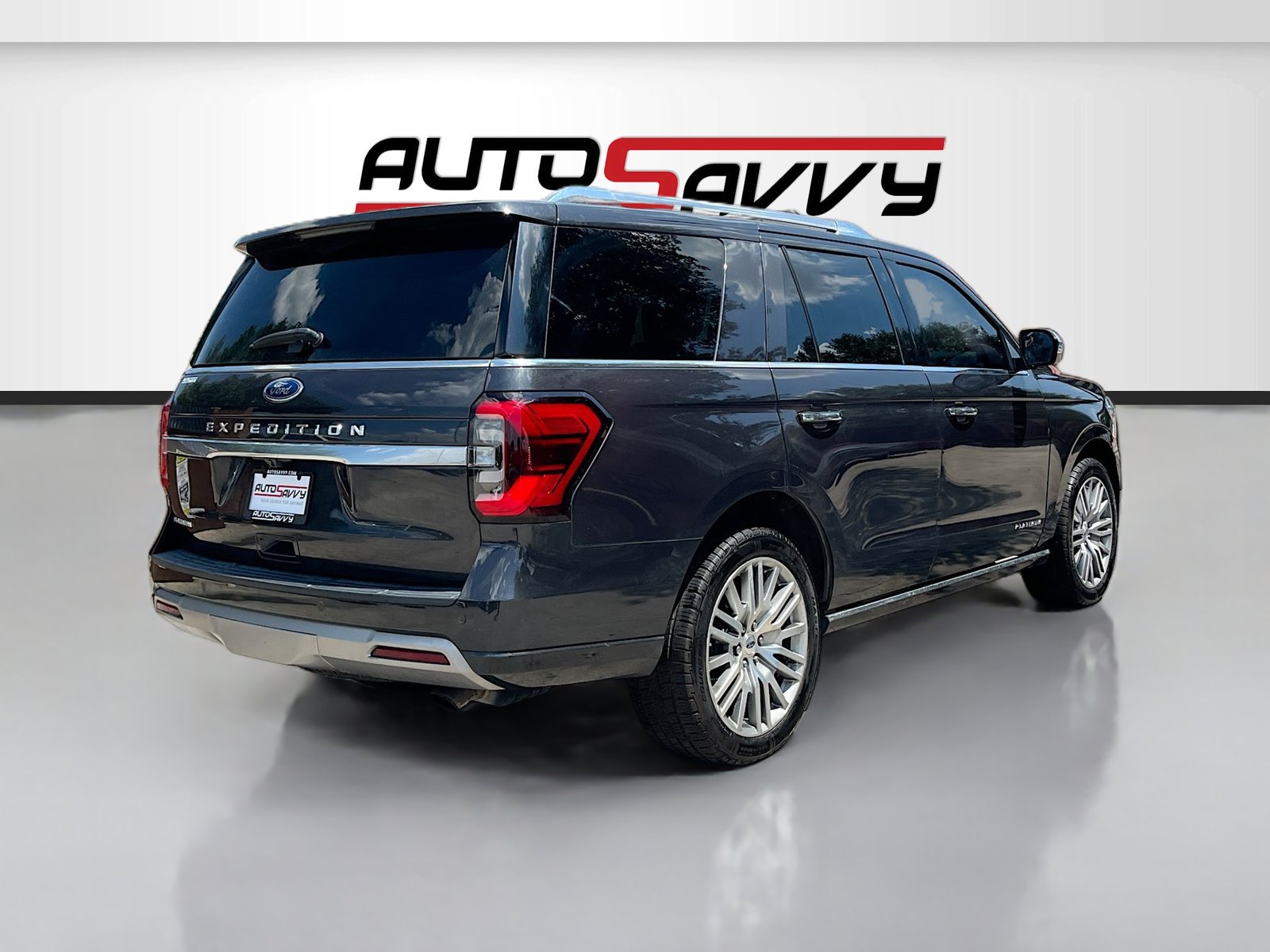 Used 2022 Ford Expedition Platinum AWD/4WD image 7