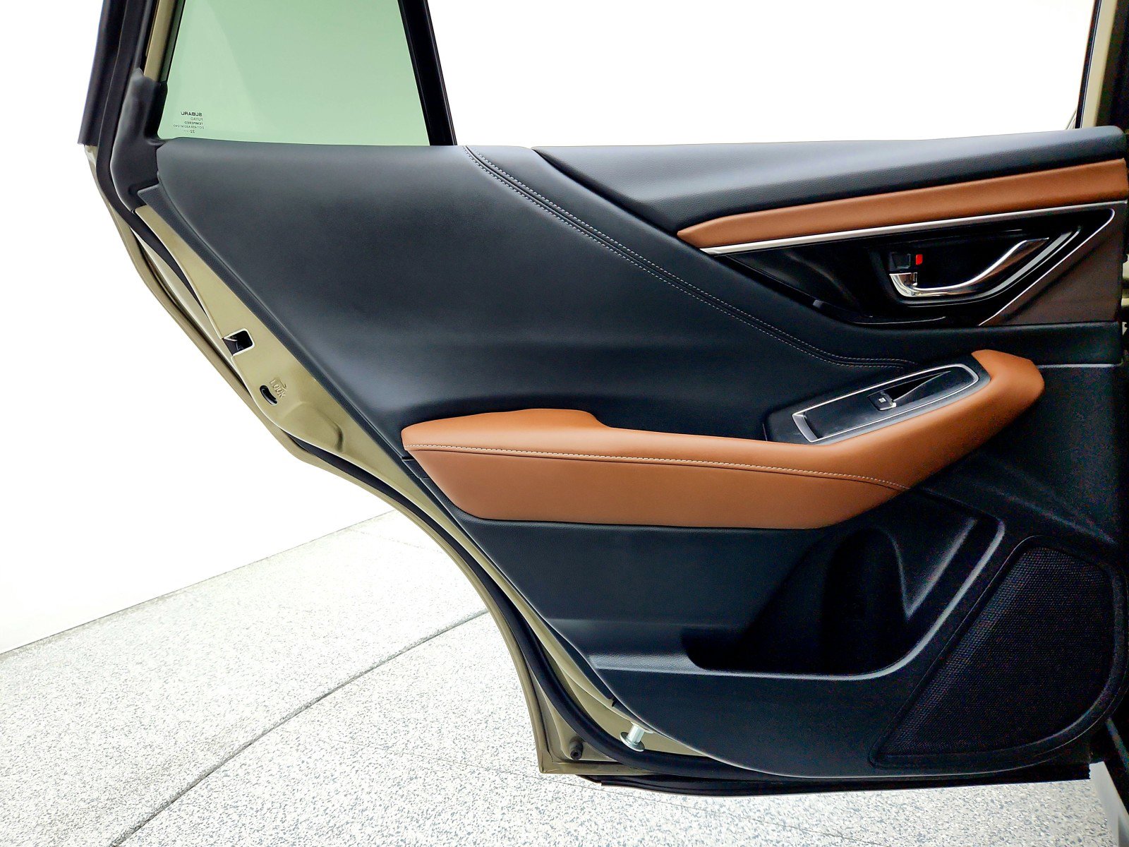 Used 2023 Subaru Outback Touring XT image 18