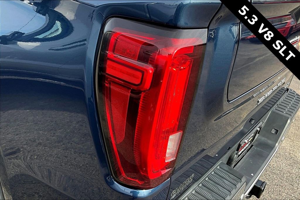 Used 2021 GMC Sierra 1500 SLT w/ SLT Premium Package image 23