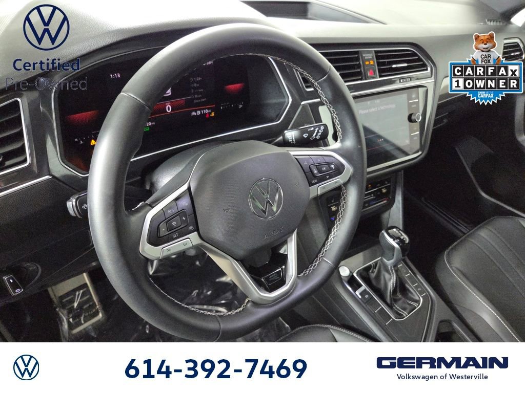 Certified 2023 Volkswagen Tiguan SE R-Line image 18