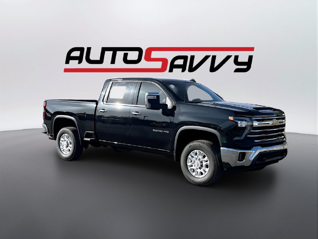 Used 2025 Chevrolet Silverado 2500 LTZ w/ LTZ Plus Package AWD/4WD image 1