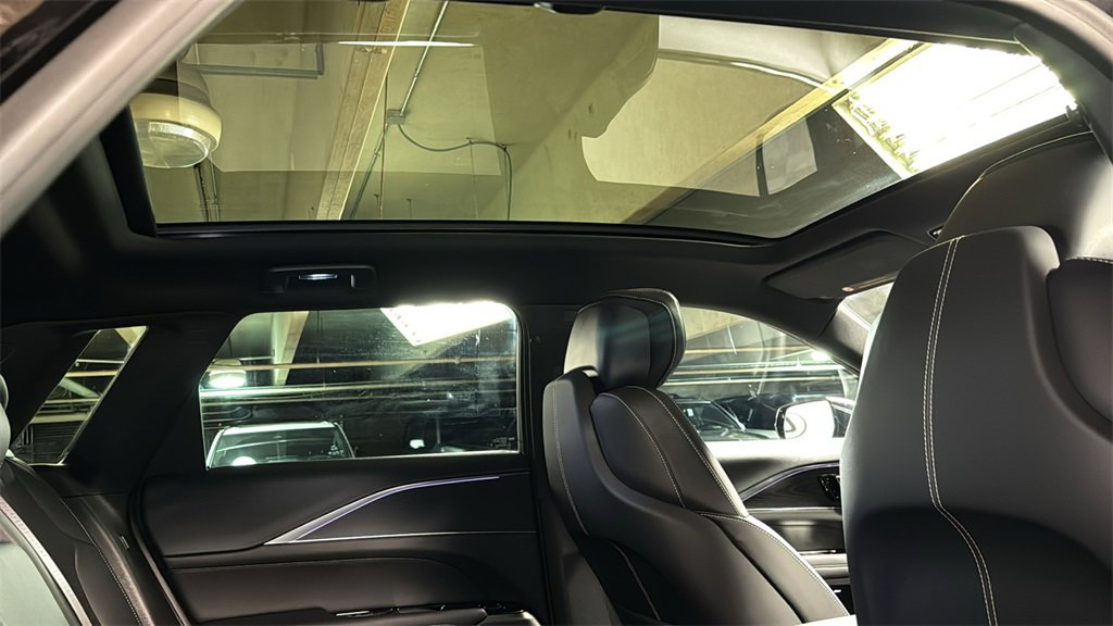 Used 2025 Cadillac Lyriq Sport image 14