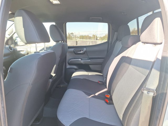 Used 2023 Toyota Tacoma TRD Off-Road image 15