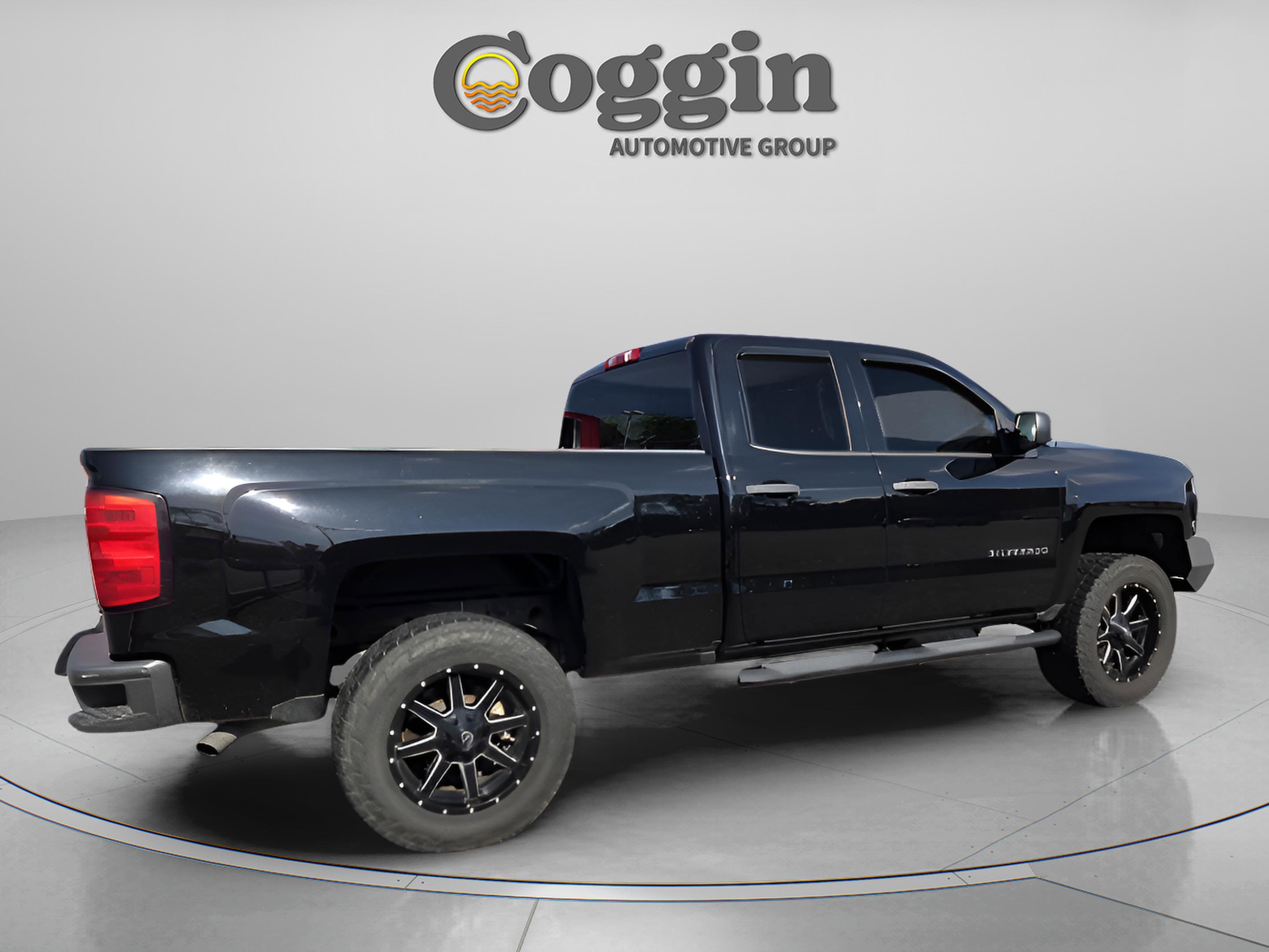 Used 2017 Chevrolet Silverado 1500 W/T w/ Black Out Edition image 12