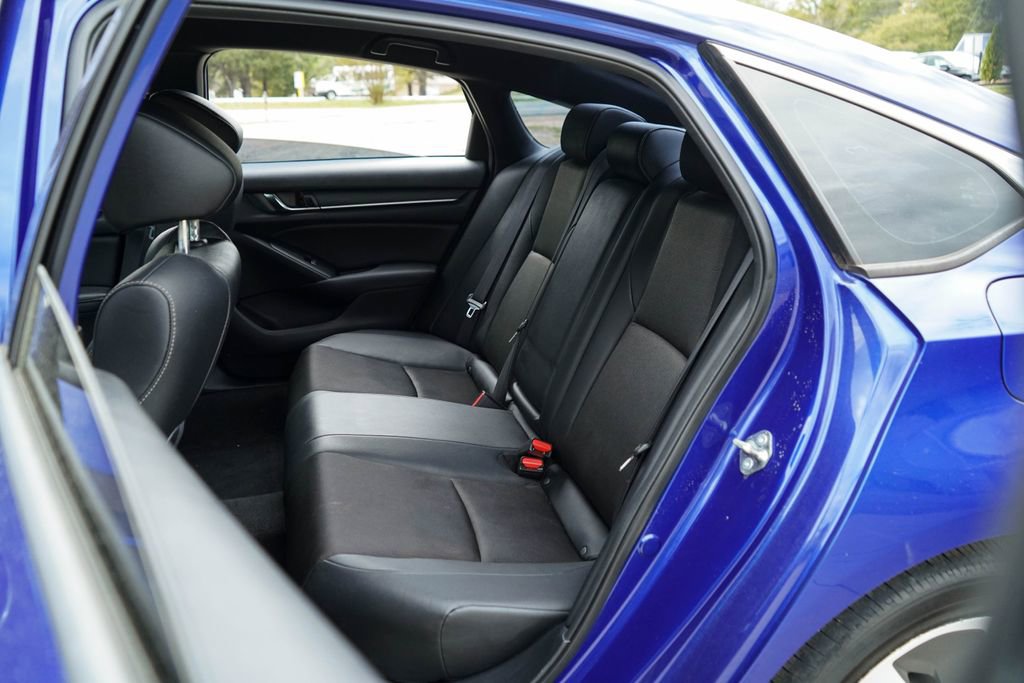 Used 2020 Honda Accord Sport image 32