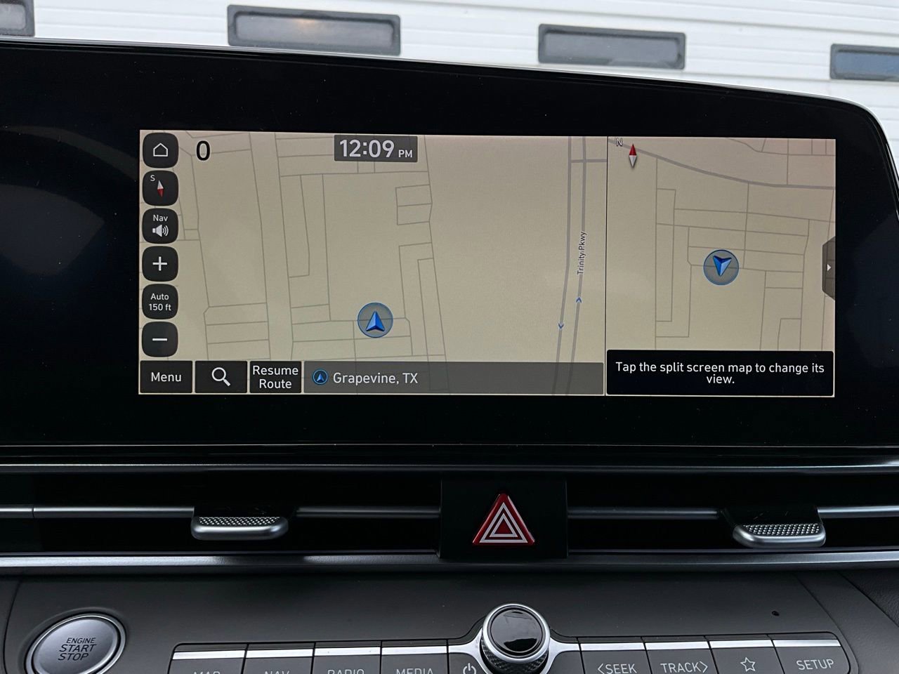 Used 2025 Hyundai Elantra SEL image 32