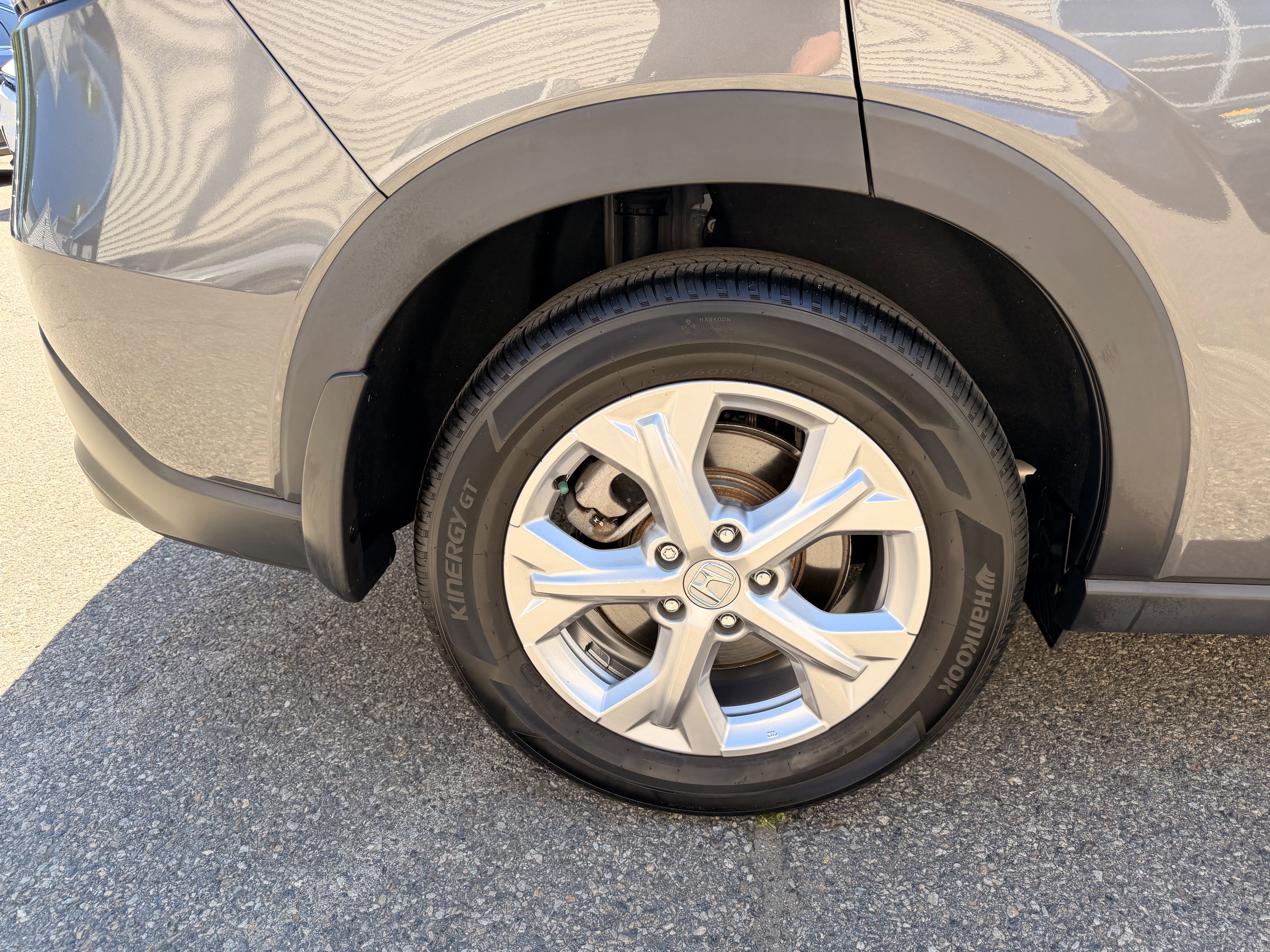 Used 2025 Honda HR-V LX image 9