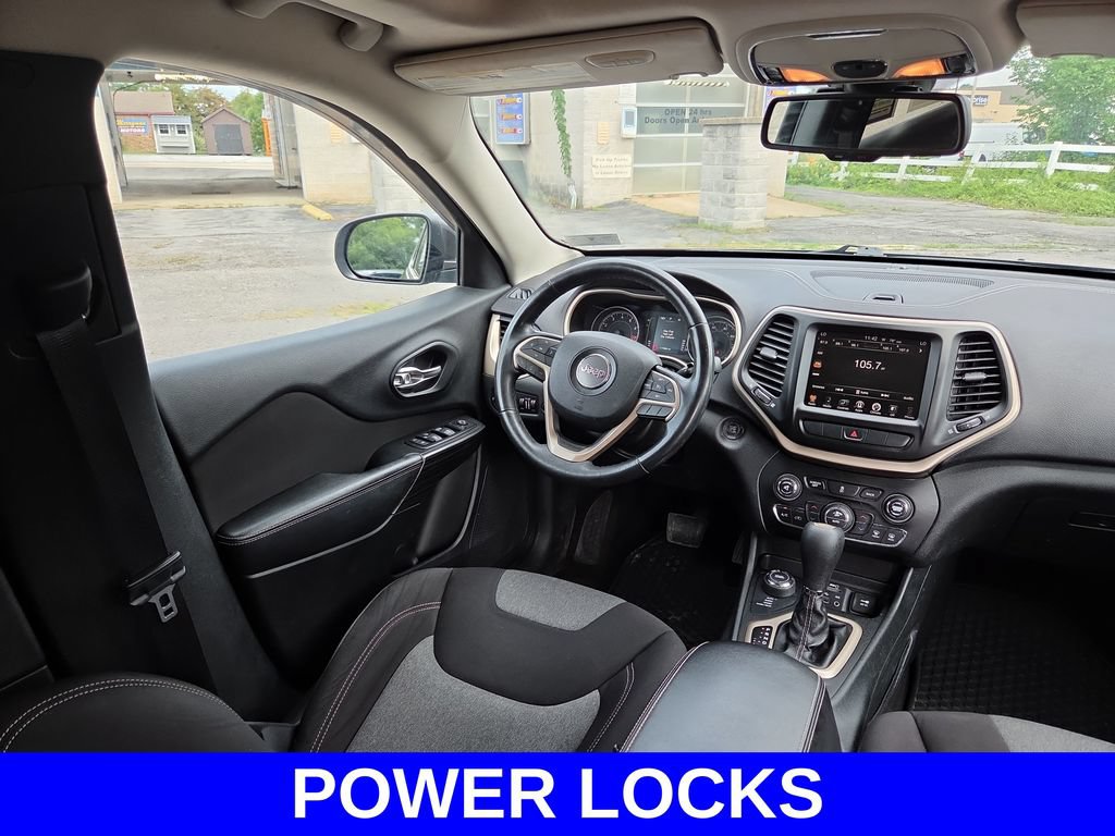 Used 2014 Jeep Cherokee Latitude w/ Comfort/Convenience Group AWD/4WD image 9