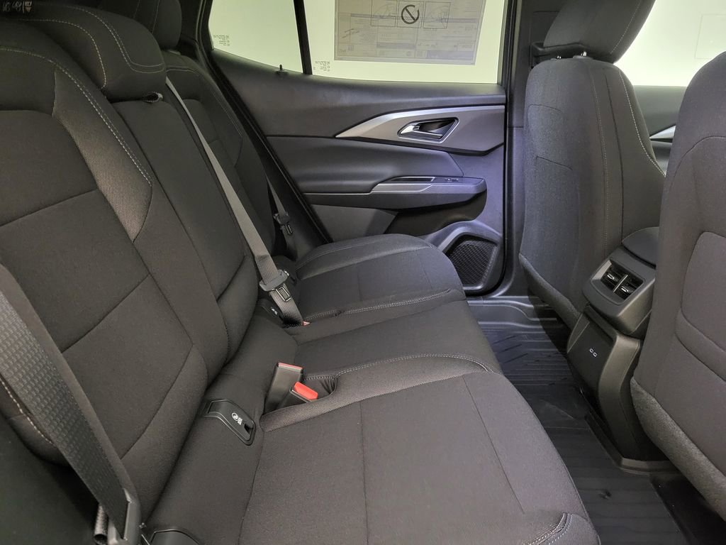 New 2026 Chevrolet Equinox EV LT image 37