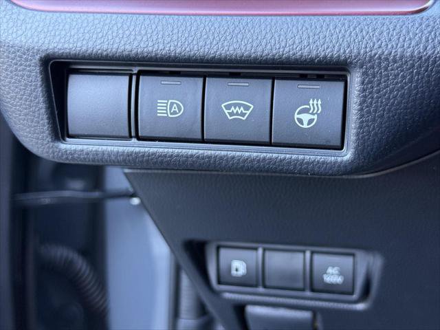 Certified 2026 Toyota Prius Plug-In Hybrid FWD image 27
