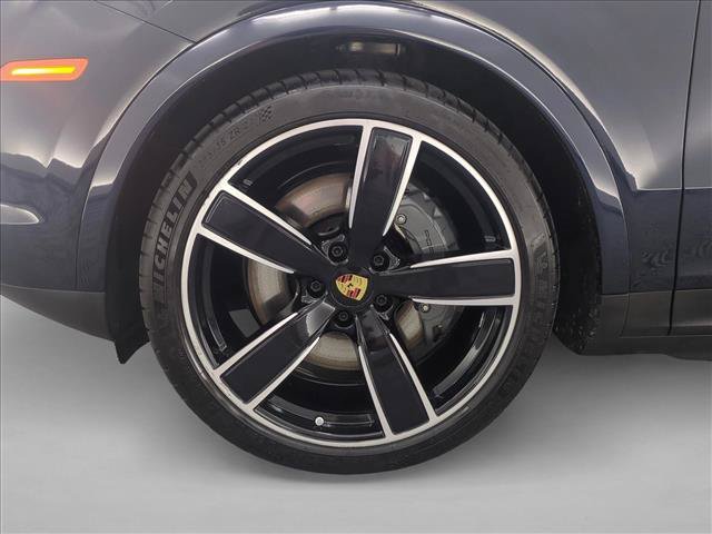 Used 2019 Porsche Cayenne S AWD/4WD image 28