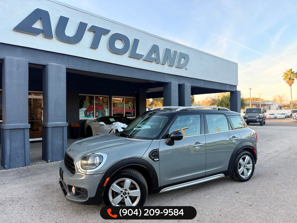 Used 2017 MINI Cooper Countryman image 1