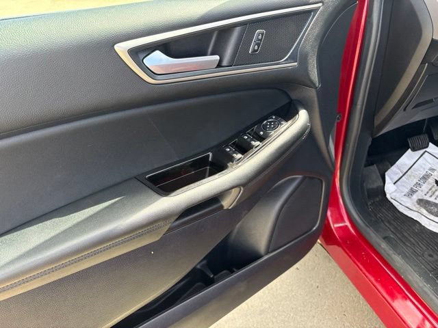 Used 2020 Ford Edge SEL w/ Convenience Package AWD/4WD image 14