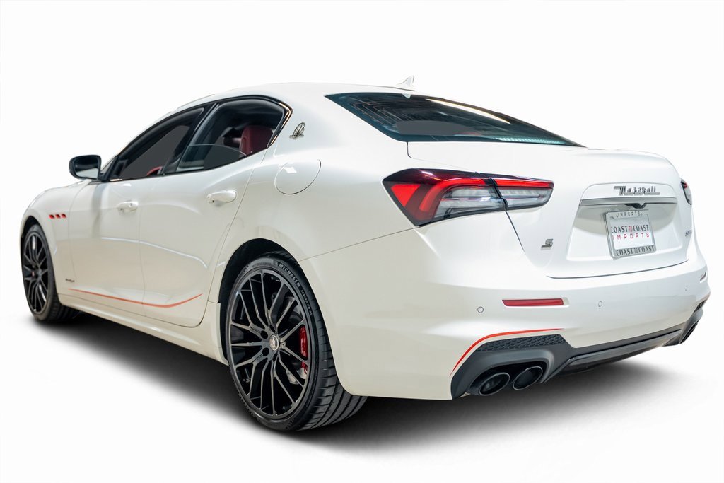 Used 2021 Maserati Ghibli S GranSport image 20