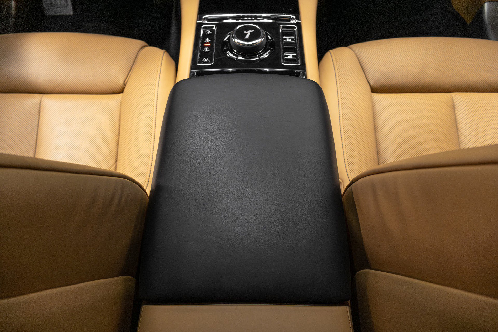 Used 2022 Rolls-Royce Ghost image 32