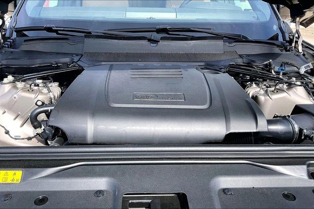 New 2026 Land Rover Discovery Dynamic SE AWD/4WD image 13