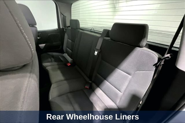 Used 2018 Chevrolet Silverado 1500 LT w/ Redline Edition AWD/4WD image 31