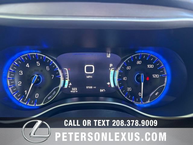 Used 2023 Chrysler Pacifica Touring-L FWD image 27