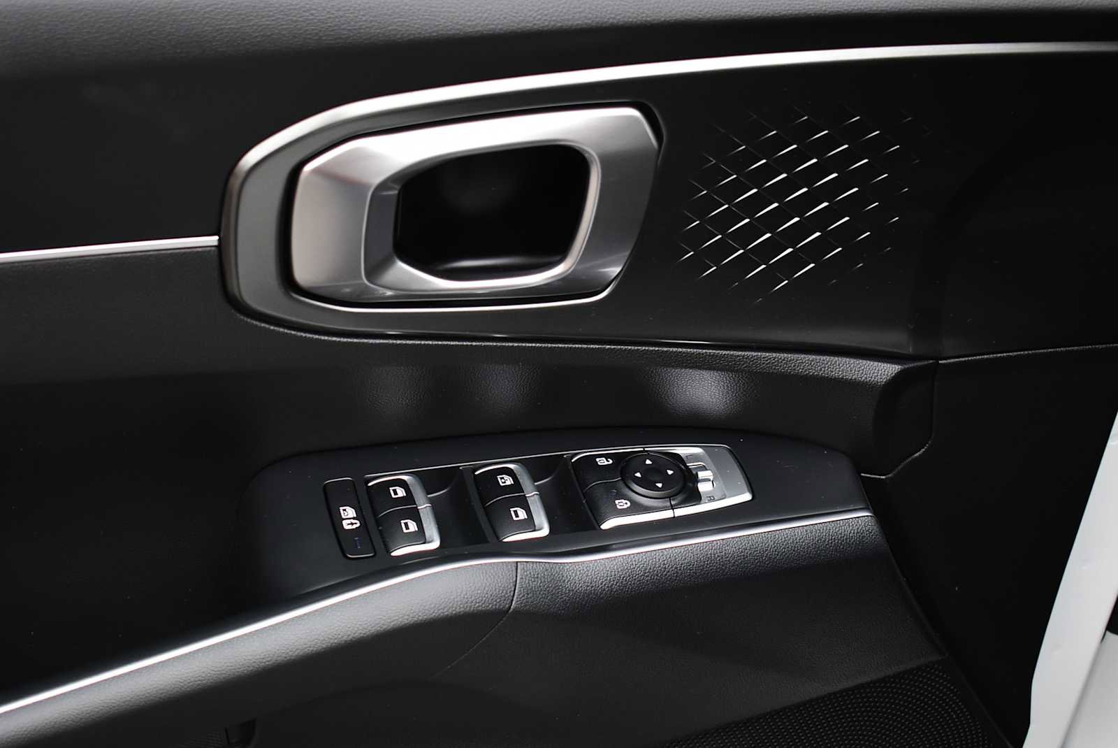 Used 2023 Kia Sorento EX image 29