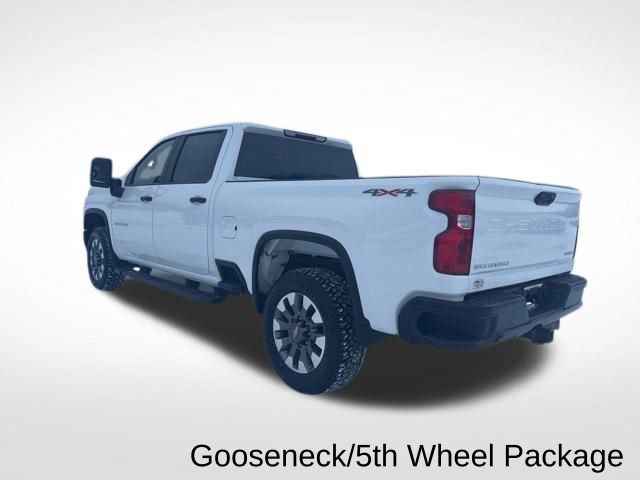 Used 2022 Chevrolet Silverado 2500 Custom w/ Custom Value Package image 5