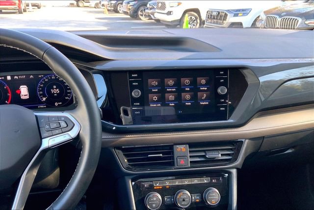 Used 2023 Volkswagen Taos SEL image 6