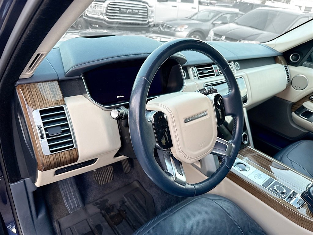 Used 2018 Land Rover Range Rover Supercharged image 10