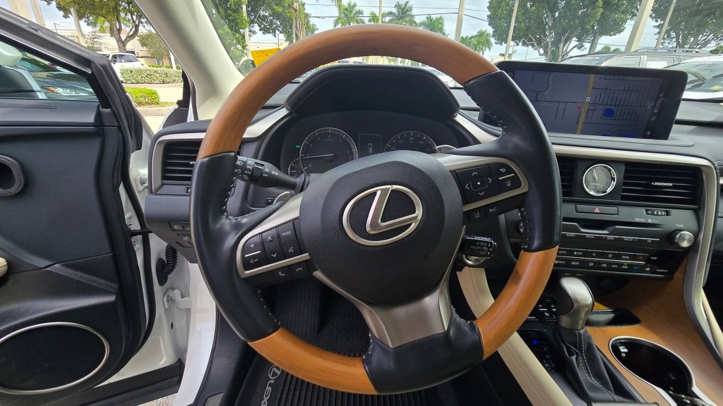 Certified 2022 Lexus RX 350 FWD w/ Premium Package image 20