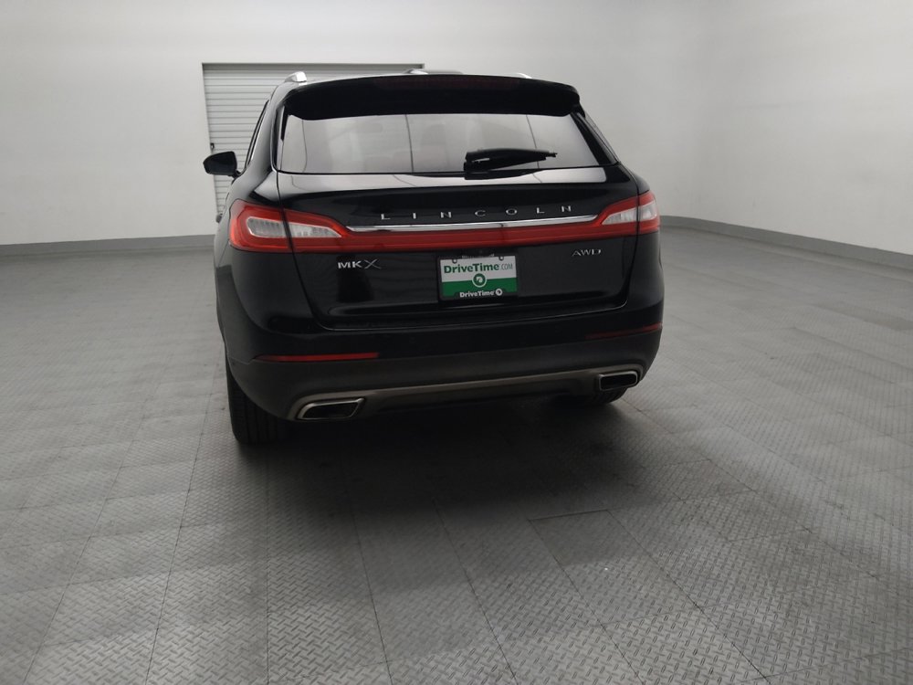 Used 2016 Lincoln MKX Reserve w/ Technology Package AWD/4WD image 6
