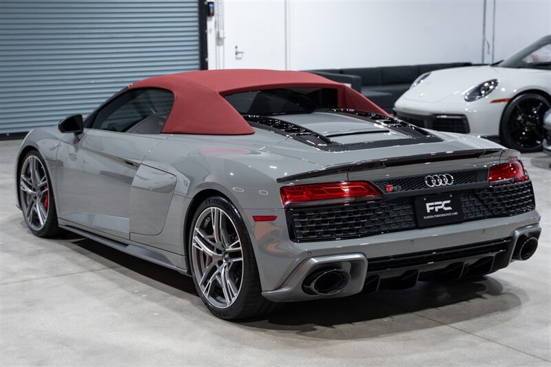Used 2021 Audi R8 V10 performance AWD/4WD image 12