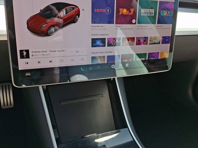 Used 2018 Tesla Model 3 Long Range image 19