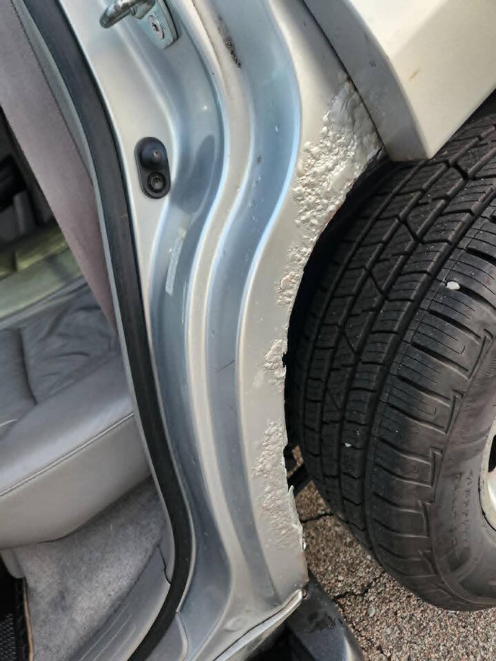 Used 2005 Toyota 4Runner SR5 AWD/4WD image 43