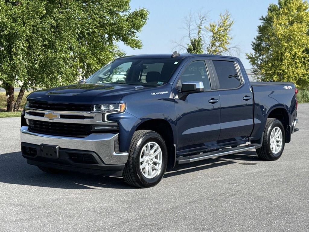 Used 2021 Chevrolet Silverado 1500 LT w/ Convenience Package II AWD/4WD image 28