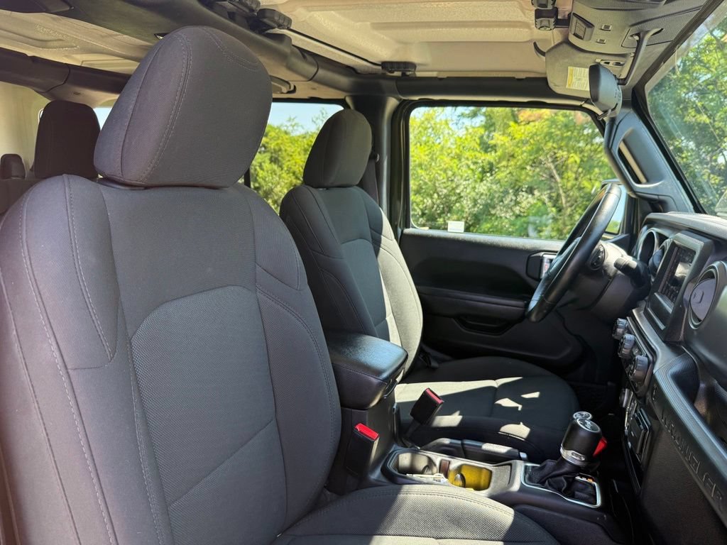 Used 2022 Jeep Wrangler Unlimited Sport AWD/4WD image 21
