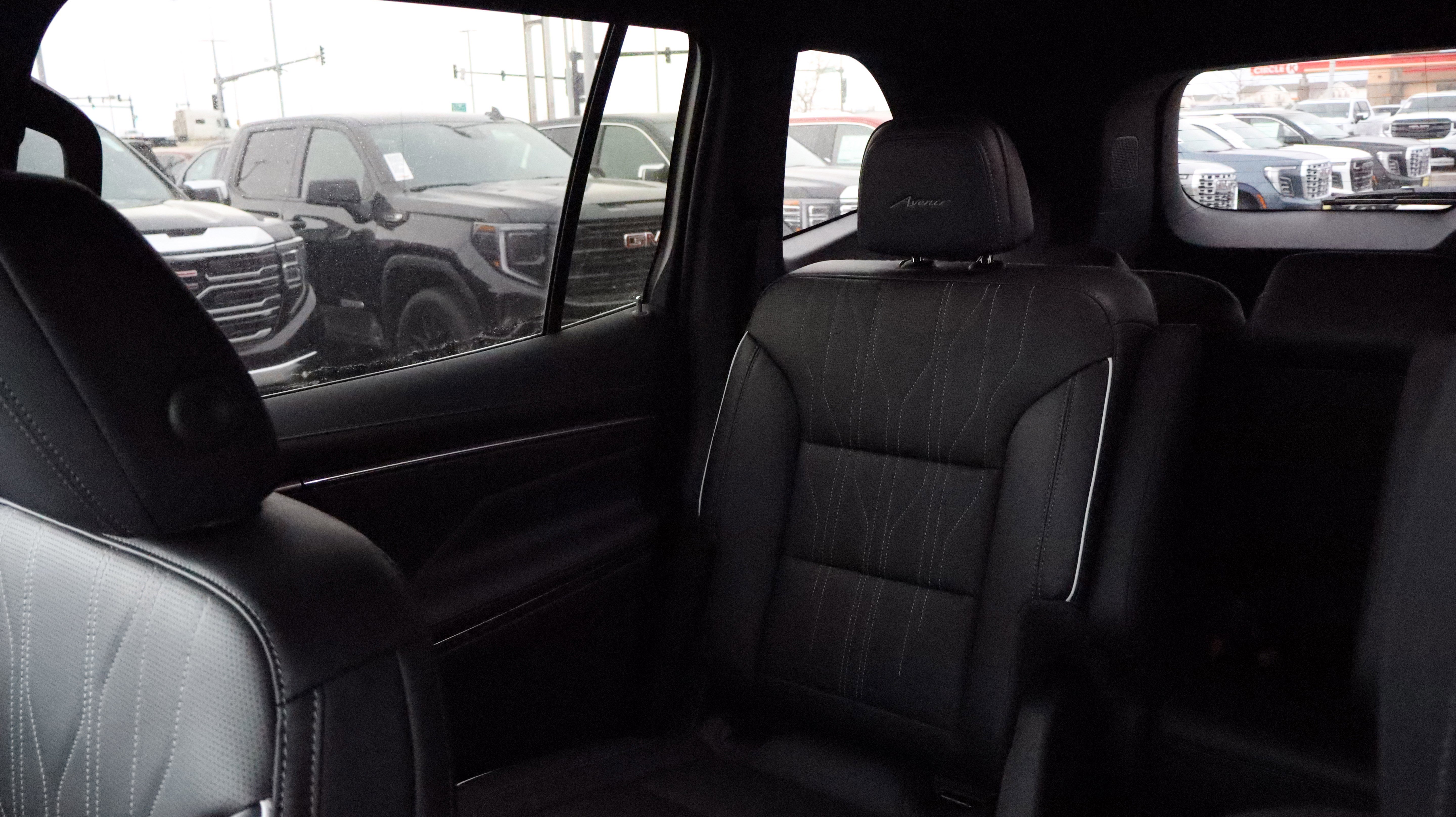 New 2026 Buick Enclave Avenir w/ Super Cruise Package image 13