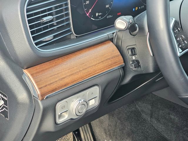 Certified 2025 Mercedes-Benz GLE 350 4MATIC image 18
